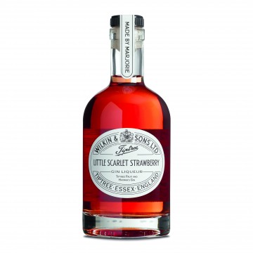 Little Scarlet Strawberry Gin Liqueur - No Flash Mark (002)